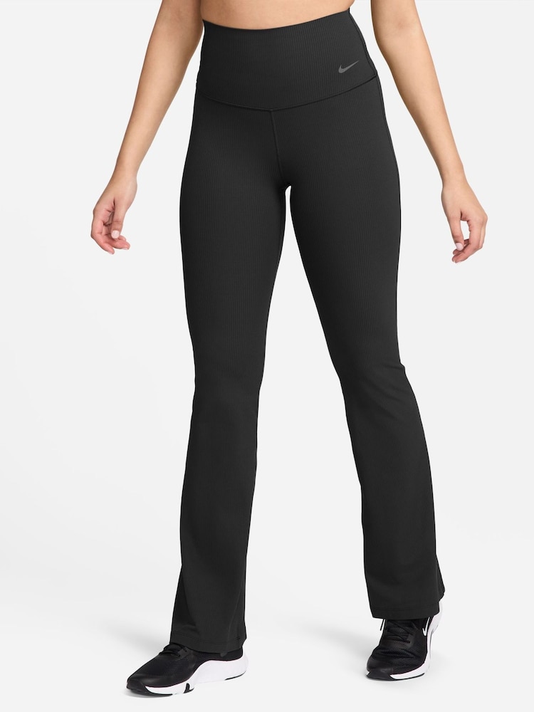 Nike Zenvy Gentle-Support High-Waisted Ribbed Flared Leggings - Bild 1 von 4