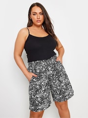 Yours Curve Black Dark Woven Paperbag Waist Shorts - Image 1 of 6