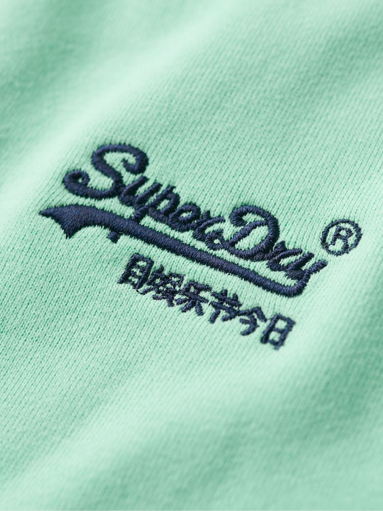 Superdry Green Essential Logo Crew Sweatshirt - Image 7 of 7 Superdry Green Essential Logo Crew Sweatshirt - Image 7 of 7