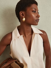 Reiss Neutral Layla Open-Collar Cotton Blend Sleeveless Top - Image 1 of 5