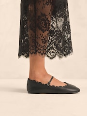 Black Tabitha Simmons x Next Elfie Leather Scalloped Mary Jane Shoes - Image 4 of 8