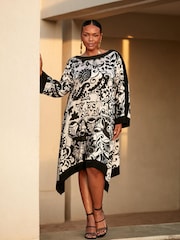 Live Unlimited Black Curve Floral Print Hanky Hem Kaftan - Image 1 of 7