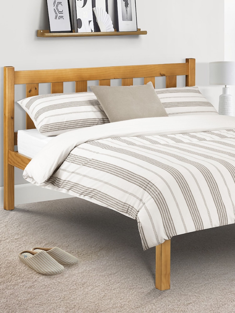 Julian Bowen Antique Pine Poppy Wooden Bed - Image 1 of 2