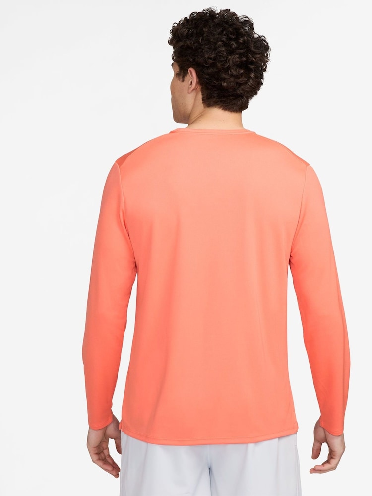 Манго - топ для бега с длинными рукавами Nike Dri-FIT Miler - Изображение 2 из 4