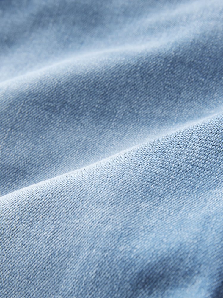 Mittelblau - Mom-Jeans (Umstandsmode) aus Denim - Bild 9 von 9 Mittelblau - Mom-Jeans (Umstandsmode) aus Denim - Bild 9 von 9