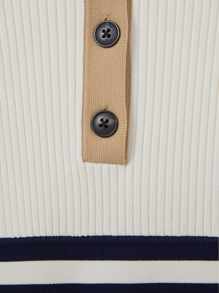 Reiss Camel Vera 9-13 yrs Knitted Button-Through Funnel Neck Dress - Image 4 of 4 Reiss Camel Vera 9-13 yrs Knitted Button-Through Funnel Neck Dress - Image 4 of 4