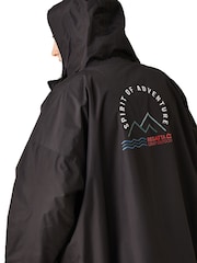 Negro oscuro - Albornoz de cambio impermeable de adulto de Regatta - Imagen 4 de 8