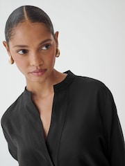 Black/Red Long Sleeve Textured Overhead V-Neck Blouses 2 Pack - Image 4 of 9