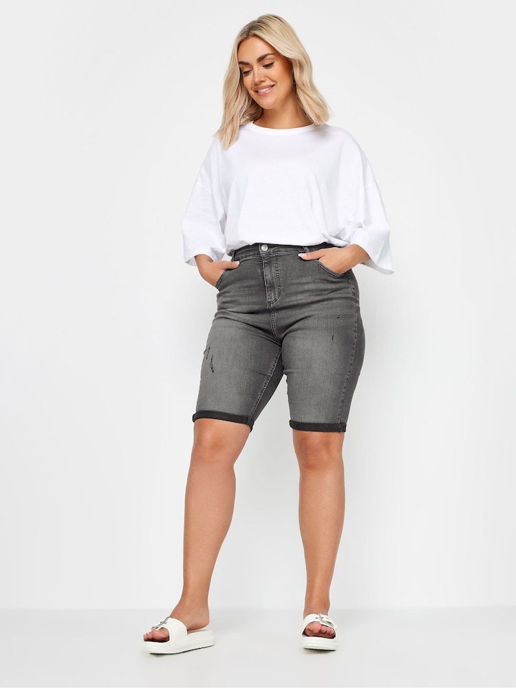 Yours Curve Cat Scratch Denim-Shorts - Bild 2 von 5