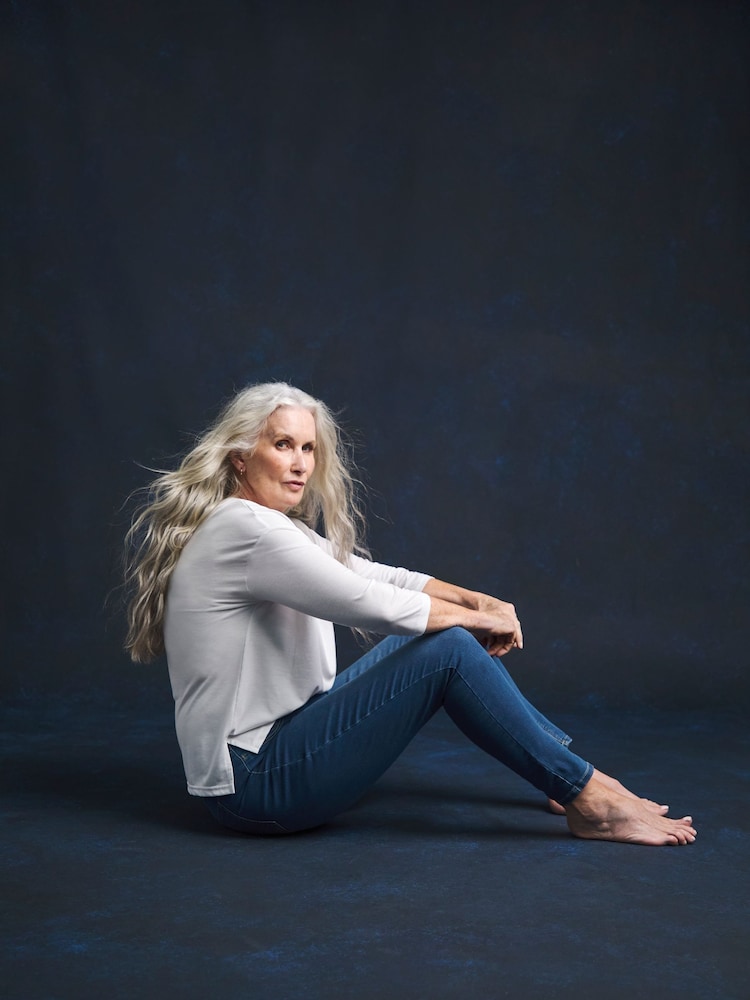 JD Williams Mid Blue Skinny Stretch Jeggings - Image 2 of 4