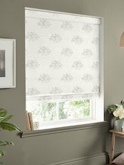 Sophie Allport Sage Green Vector Strawberry Made to Measure 100% Cotton Roman Blinds - Image 4 of 5