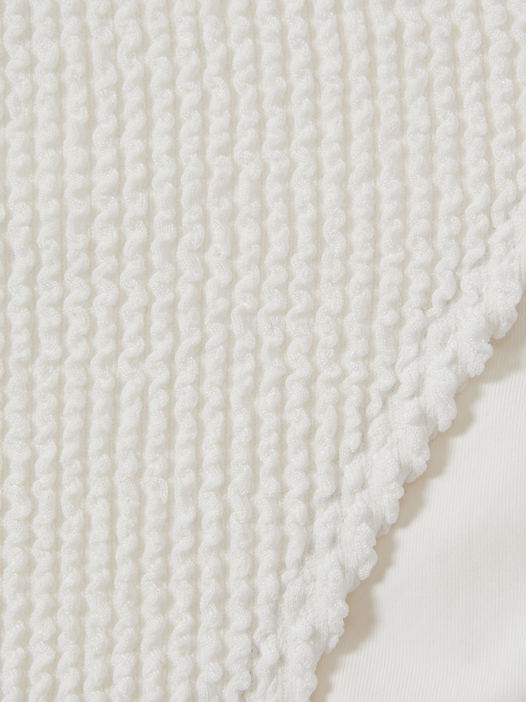 Good American Cloud White Good American Always Fits Textured Bikini Bottoms - Image 5 of 5 Good American Cloud White Good American Always Fits Textured Bikini Bottoms - Image 5 of 5