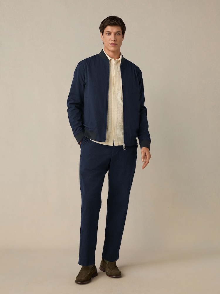 Azul marino - Regular Fit Smart Seersucker Trousers With Elasticated Waistband - Imagen 2 de 5 Azul marino - Regular Fit Smart Seersucker Trousers With Elasticated Waistband - Imagen 2 de 5
