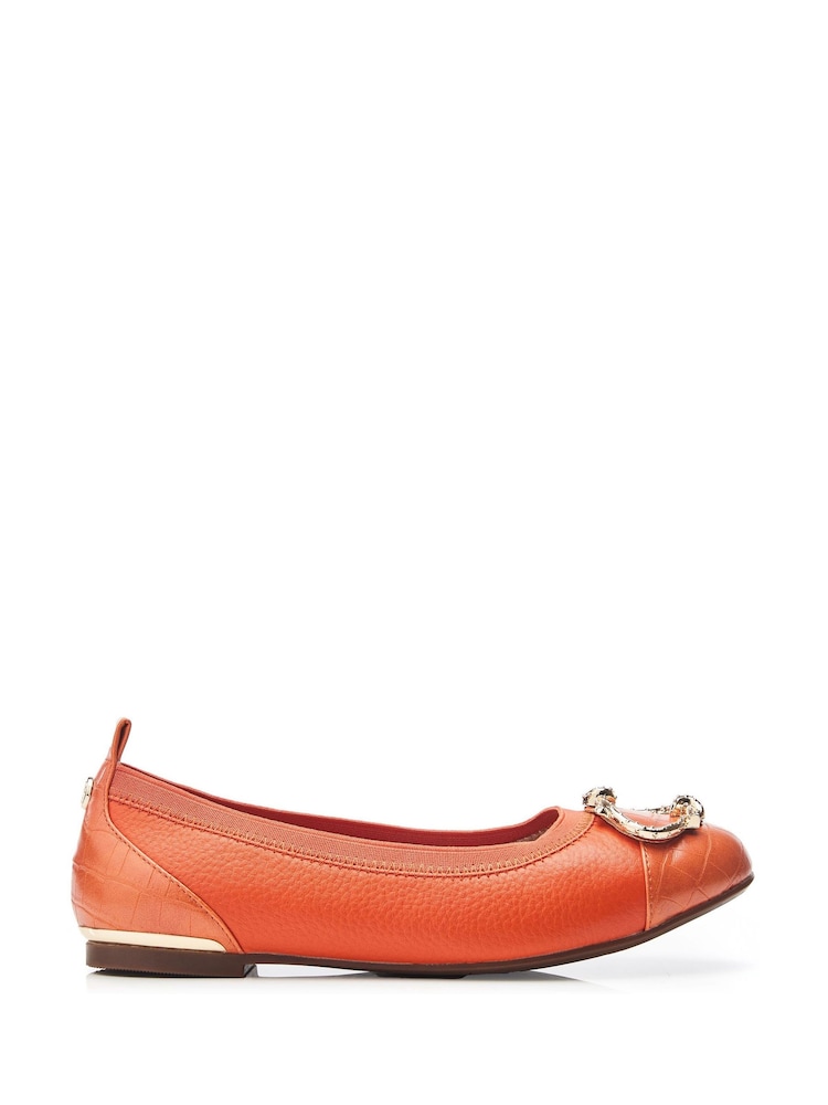 Moda in Pelle Fairy Elasticated Ballet White Pumps With Trim - Image 1 of 4