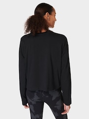 Sweaty Betty Basic Kurz geschnittenes Shirt mit langen Ärmeln - Bild 5 von 14