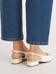 JD Williams Slingback Slingback Čevlji z obrobo in Extra široka kroj - Slika 2 iz 4