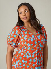 Live Unlimited Red Curve Floral Shirred Shoulder Midi Dress - Image 5 of 8