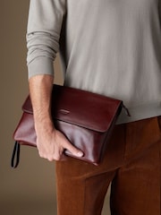 Brązowy - Osprey London The Saddle Leather Tech Pouch - Image 6 of 6
