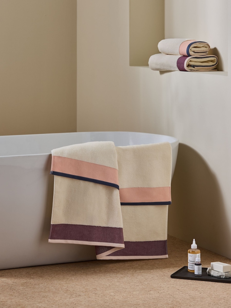 MADE.COM Pinks Dax Border 100% Cotton Towel - Image 3 of 3