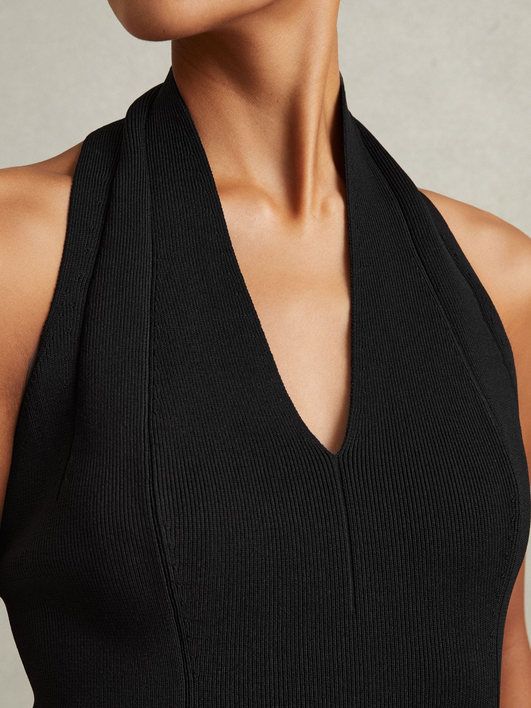 ルエブル LOEUVRE Halter-neck Knit top （BLACK） Knitted halter top– Róhe