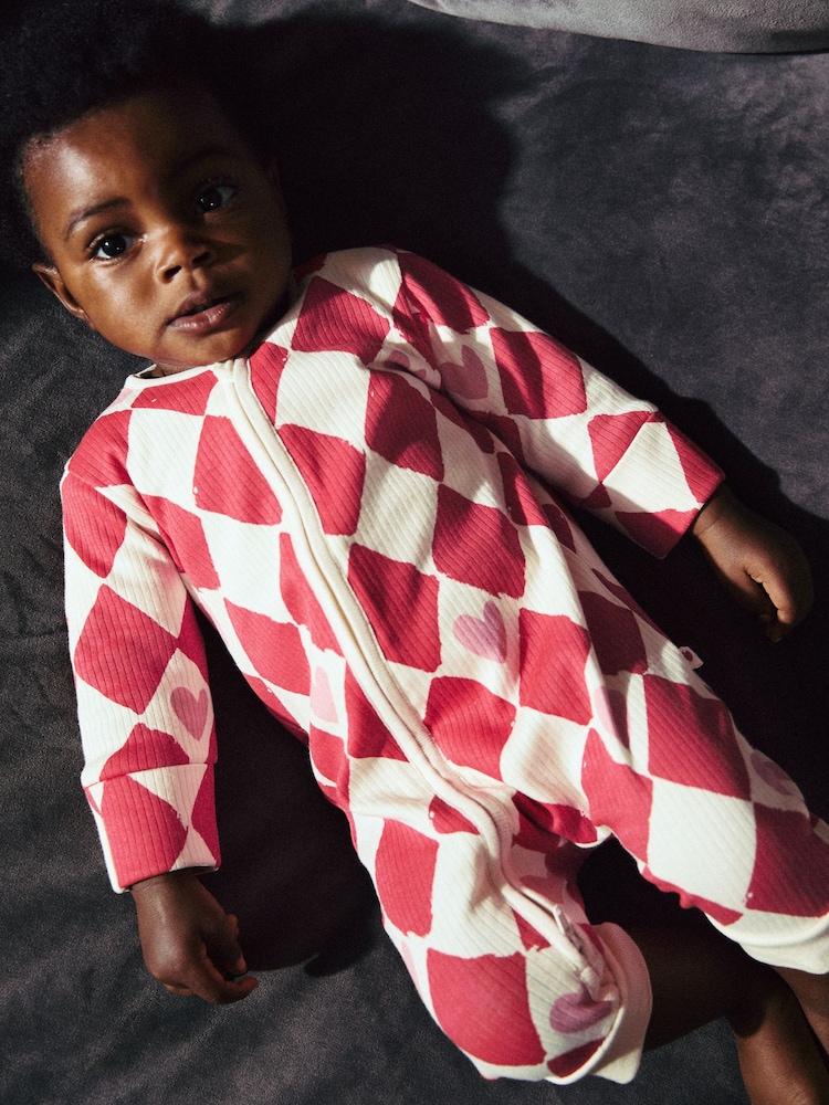 Rot mit Herzen - Fußlose Baby-Schlafanzüge mit Zwei-Wege-Reißverschluss im 3er-Pack aus 100 % Baumwolle (0 Monate bis 3 Jahre) - Bild 2 von 9 Rot mit Herzen - Fußlose Baby-Schlafanzüge mit Zwei-Wege-Reißverschluss im 3er-Pack aus 100 % Baumwolle (0 Monate bis 3 Jahre) - Bild 2 von 9