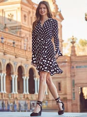 Sosandar Black Ruffle Hem Belted Shirt Dress - Image 1 of 5