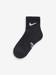 Nike Little Kids Performance Quarter Crew Socks 6 Pack - Image 3 of 7