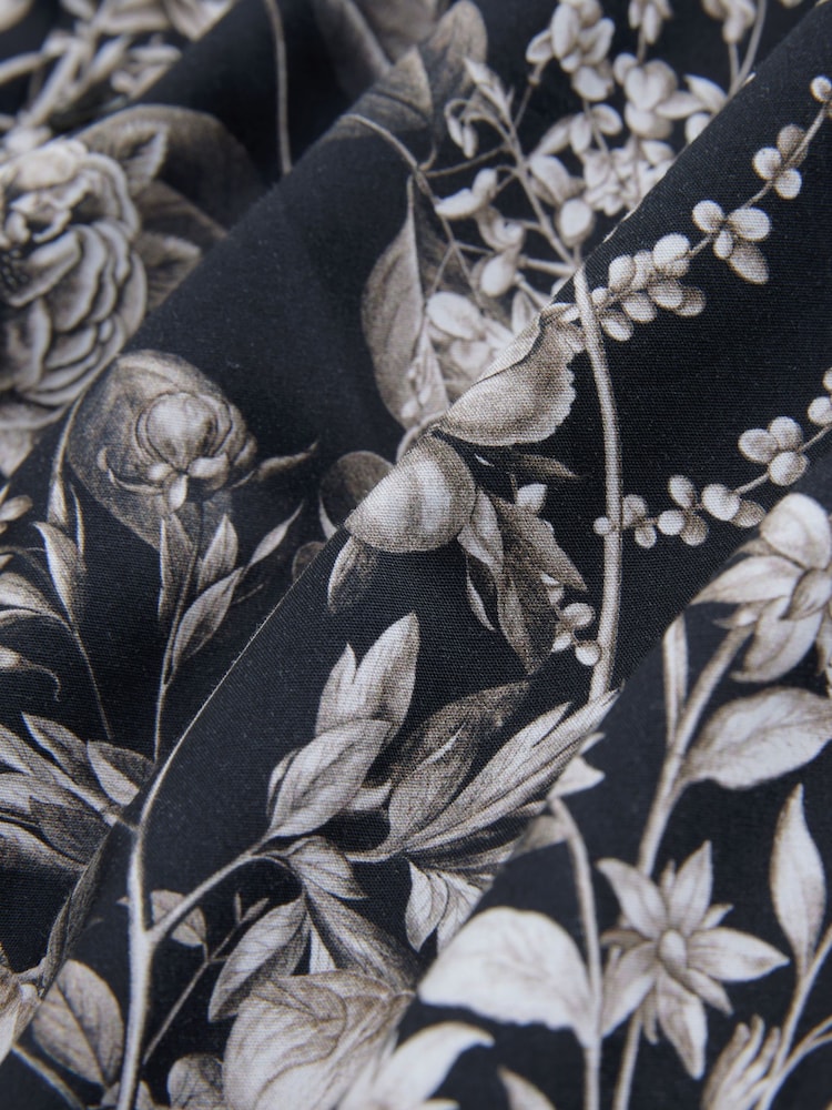 Black Mono Regular Fit Kew Collection 100% Cotton Floral Long Sleeve Single Cuff Shirt - Image 6 of 6