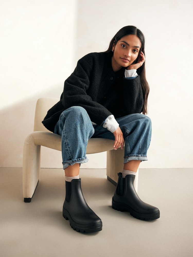 Black Chelsea Faux Fur Lined Wellies - Image 2 of 7