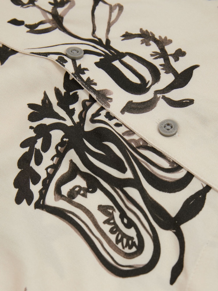 Reiss Off White/Black Babylon Relaxed Printed Cuban Collar Shirt - Image 2 of 2