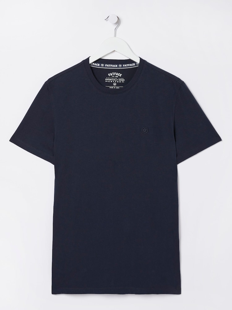 Mornarsko modra - FatFace 100% Cotton Crew T-Shirt - Slika 5 iz 5 Mornarsko modra - FatFace 100% Cotton Crew T-Shirt - Slika 5 iz 5