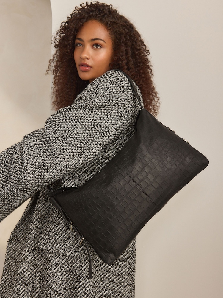 Black Leather Ring Shoulder Bag - Image 2 of 9