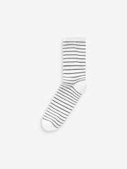 Olive/Berry/Navy/White Stripe Cushion Sole Ribbed Ankle Socks With Arch Support 4 Pack - Image 4 of 5