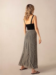 Ro&Zo Black Stripe Seam Detail Maxi Skirt - Image 2 of 4