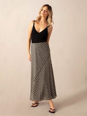Ro&Zo Black Stripe Seam Detail Maxi Skirt - Image 3 of 4