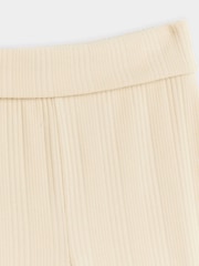 لون طبيعي - بنطلون من القطن 100% بتصميم مضلع واسع من أسفل قابل للطي للبنات من River Island - صورة 2 من 3