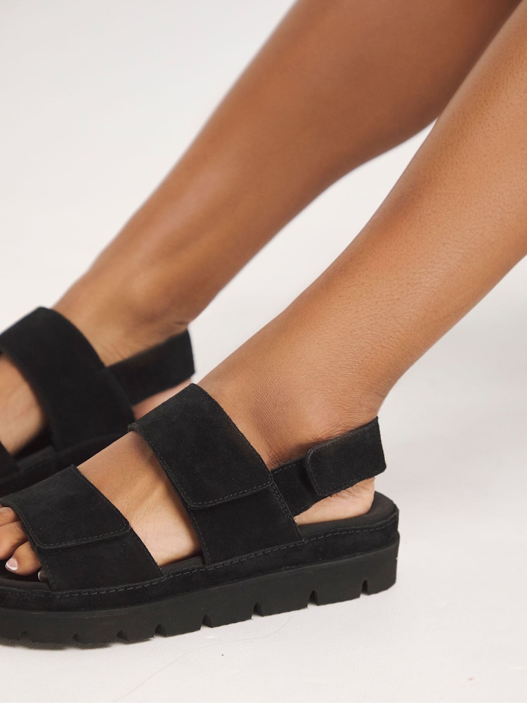 Simply Be Black Extra Wide Fit Chunky Comfort Suede Touch And Close Sandals - Image 4 of 4