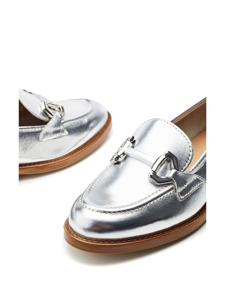 srebrna (barva); srebro - Moda in Pelle mokasini Elsbeth Covered Snaffle Smart - Slika 4 iz 4 srebrna (barva); srebro - Moda in Pelle mokasini Elsbeth Covered Snaffle Smart - Slika 4 iz 4