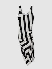 Reiss Black/White Serina Colourblock Ruched Bodycon Midi Dress - Image 2 of 5