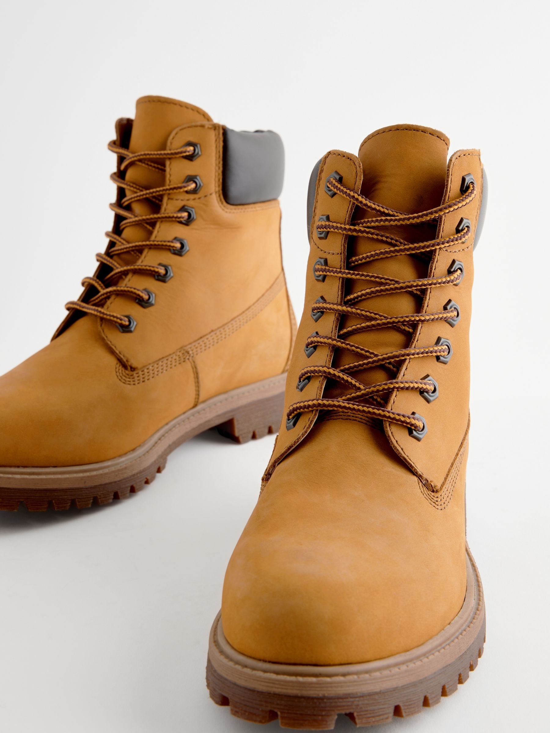 Wheat polo boots sale