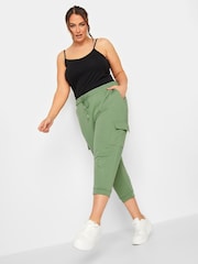 Yours Curve Green Cropped Cargo Joggers - Image 2 of 4