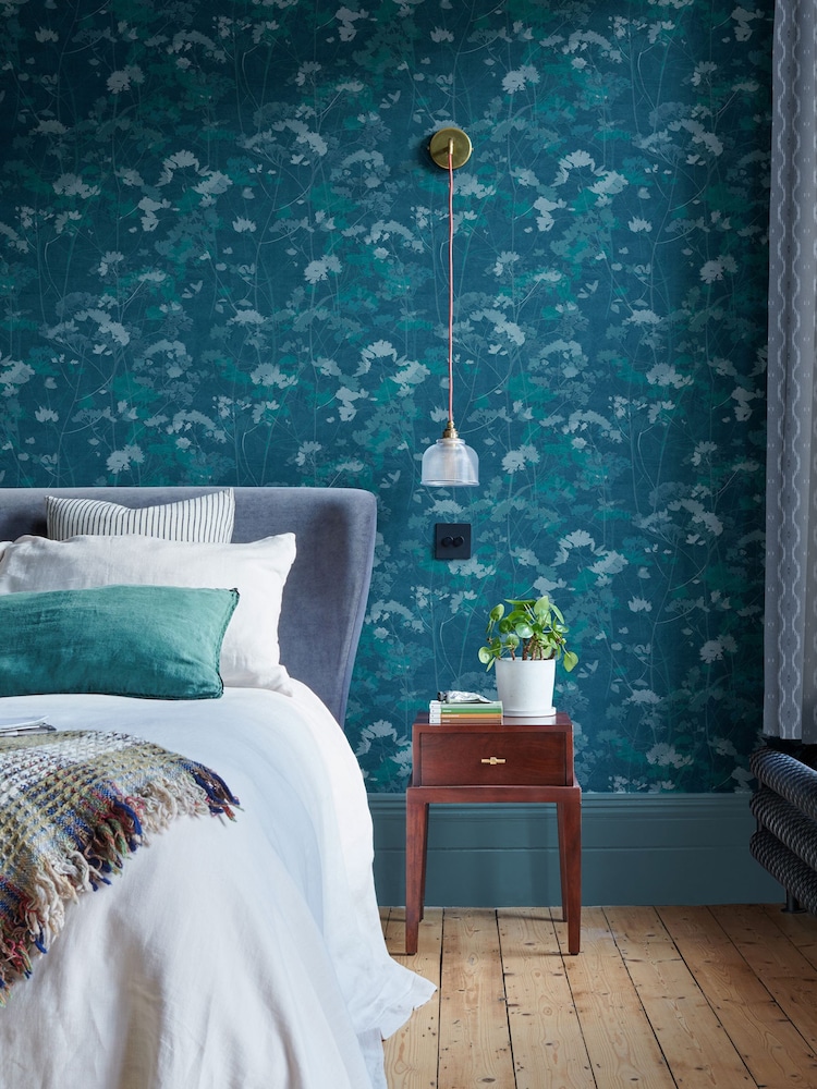 Graham & Brown Denim Flower Press 10M Wallpaper - Image 4 of 4