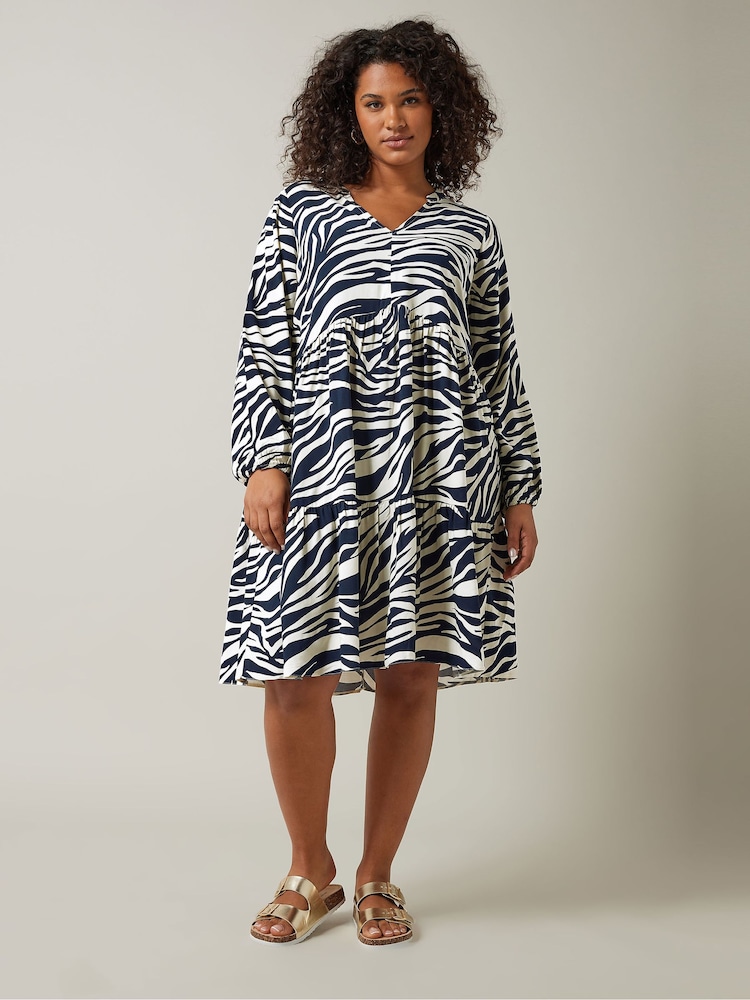 Evans Curve Tiered Zebra Print Dress - Bild 2 von 6