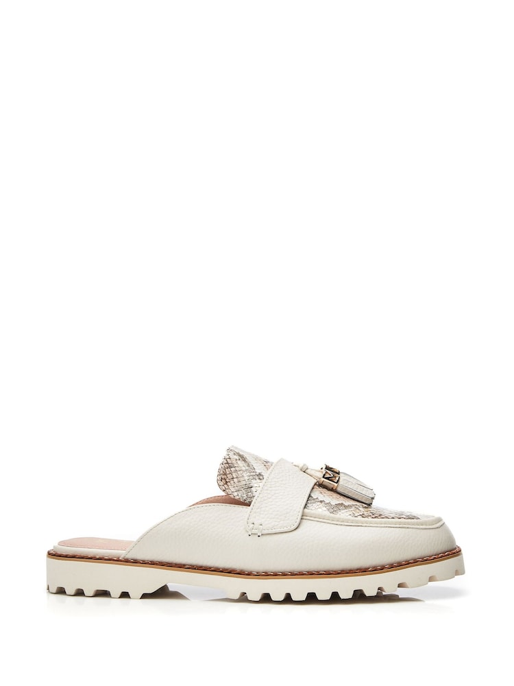 Weiß - Moda in Pelle Etana Cleated Plan Shoes - Bild 1 von 4 Weiß - Moda in Pelle Etana Cleated Plan Shoes - Bild 1 von 4