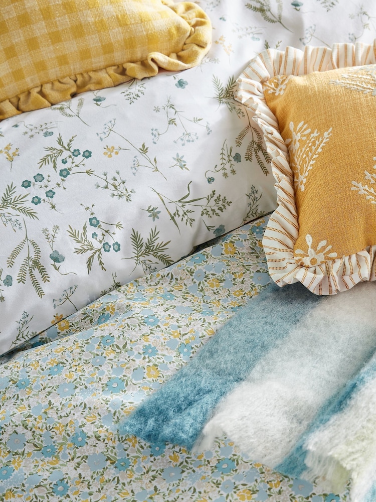 Laura Ashley Newport Blue 200 Thread Count Loveston 100% Cotton Duvet Cover and Pillowcase Set - Image 2 of 5