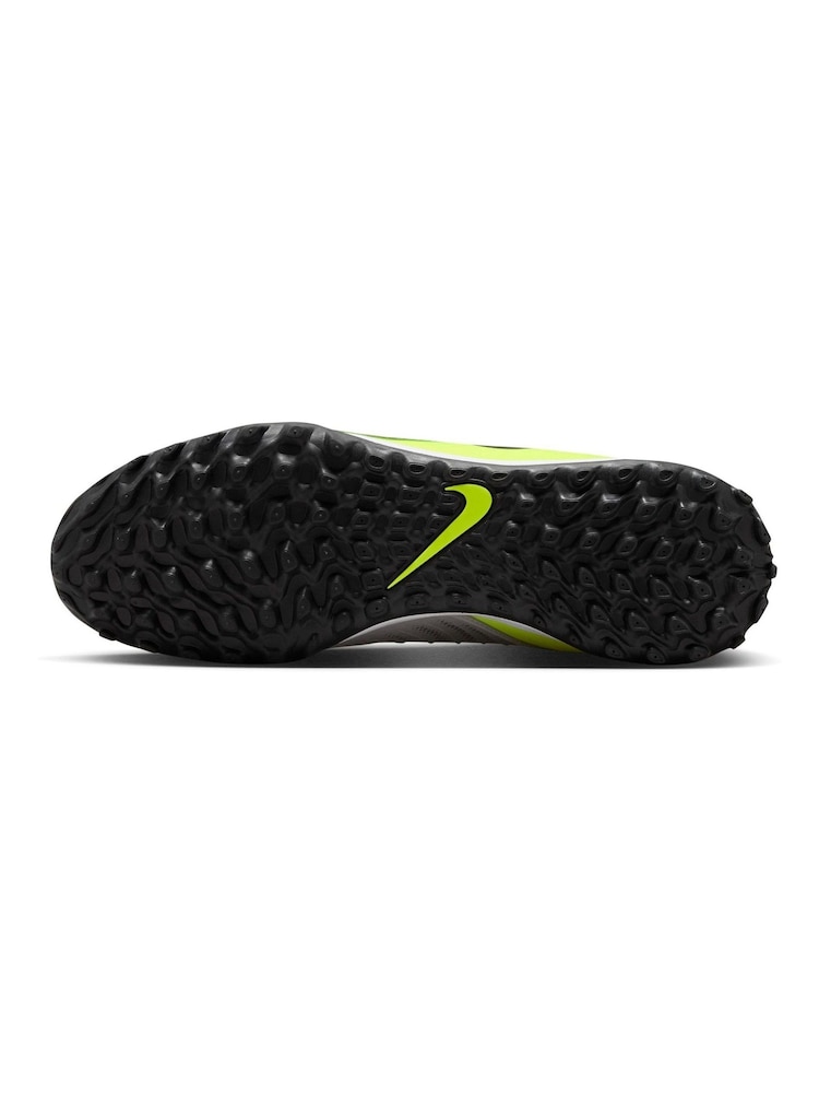 Nike Metallic Silver/Black Adults Phantom GX 2 Academy Turf Football Boots - Image 6 of 8