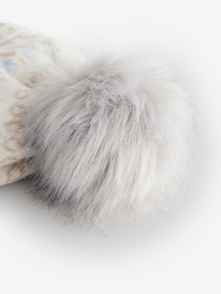 Cream/Blue Fairisle Pattern Knitted Pom Hat - Image 4 of 4