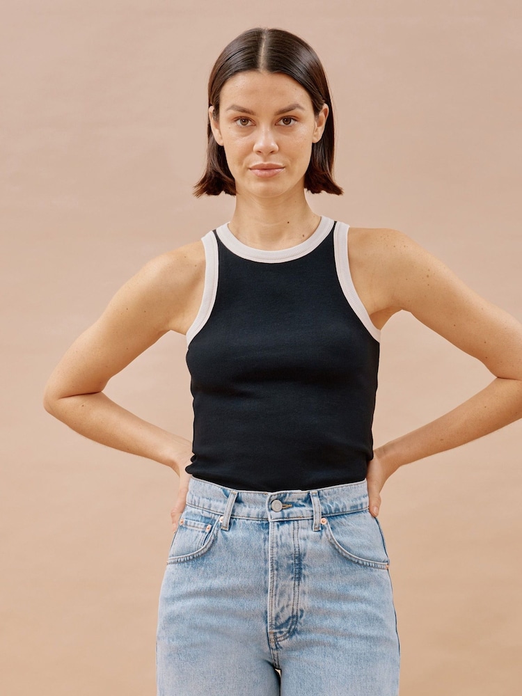 Albaray High Neck Contrast Trim Black Vest - Image 1 of 5 Albaray High Neck Contrast Trim Black Vest - Image 1 of 5