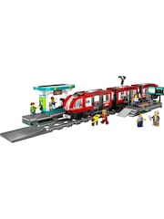 Lego City Downtown Tram and Station Toy Set 60423 - Imagen 2 de 8