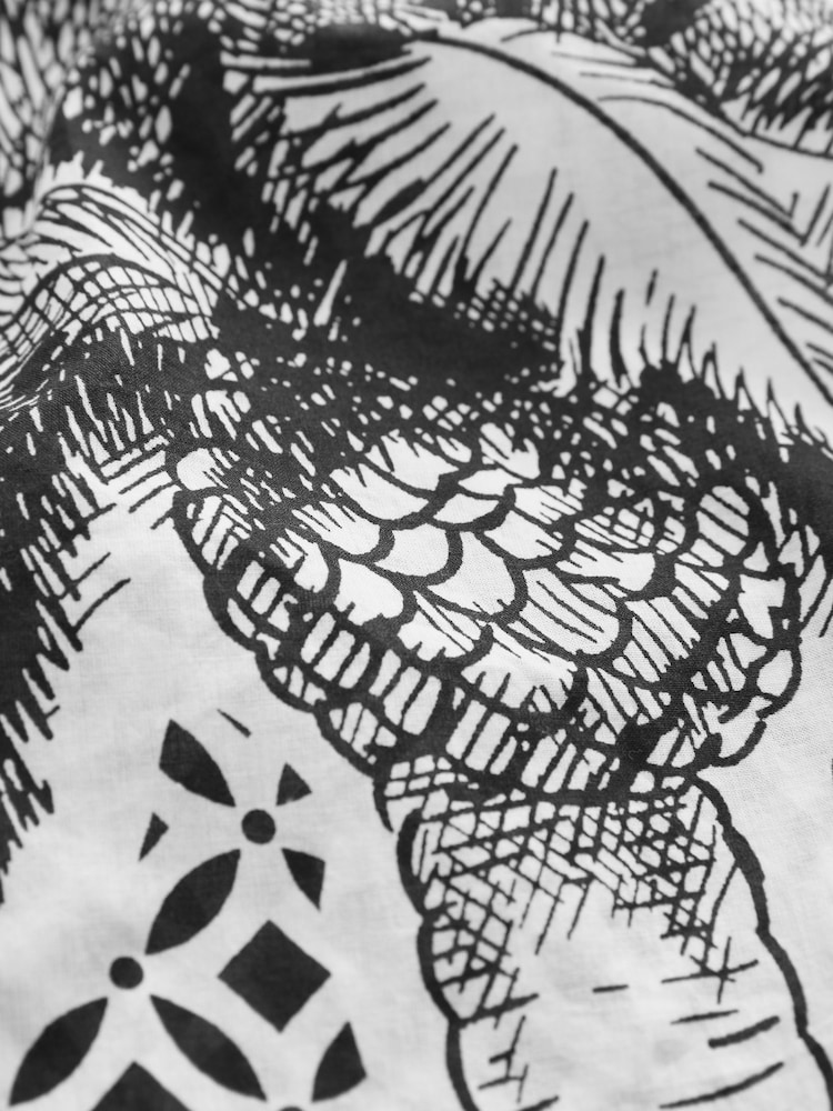 Mono Palm 100% Cotton Kaftan Cover-Up - Image 8 of 8